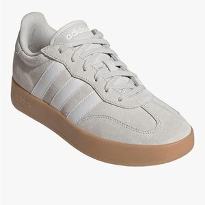 adidas Men's Barreda Sneaker, Grey/White/Gum